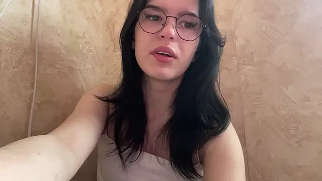 SlitheryTrudge online show from April 2026 05:07:02 AM