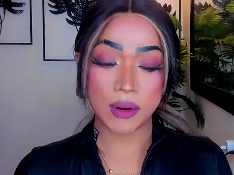 Holy Flaire online show from April 2026 08:42:01 AM