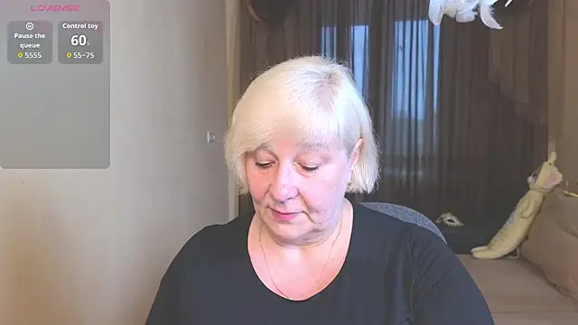 Snapshot of Milane_Milky chatting on April 2026 04:54:02 AM Milane Milky online show from April 2026 04:54:02 AM