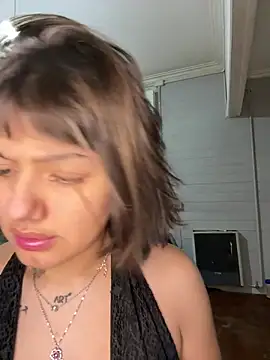 Abrildqquino online show from July 2026 09:50:01 PM