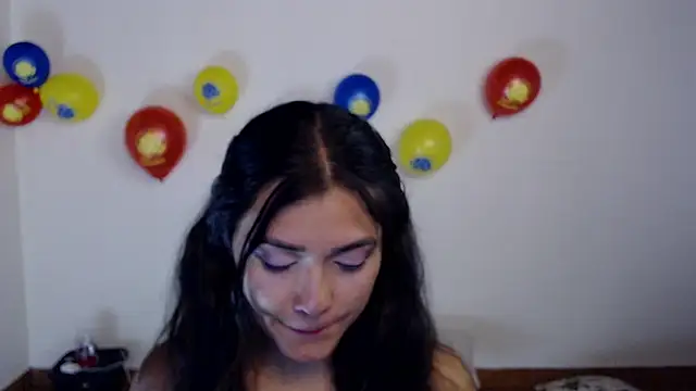 FreyaRouge online show from June 2026 05:56:02 PM