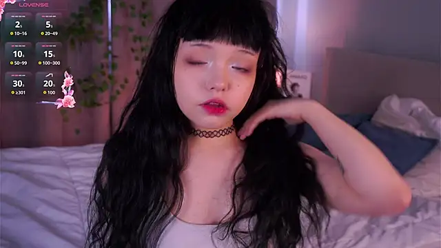 CandiceDossantos online show from April 2026 08:34:01 AM