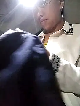 Snapshot of Lisa-aa chatting on April 2026 02:09:02 AM Lisa-aa online show from April 2026 02:09:02 AM