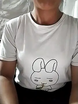 Snapshot of Lisa-aa chatting on April 2026 02:06:01 PM Lisa-aa online show from April 2026 02:06:01 PM