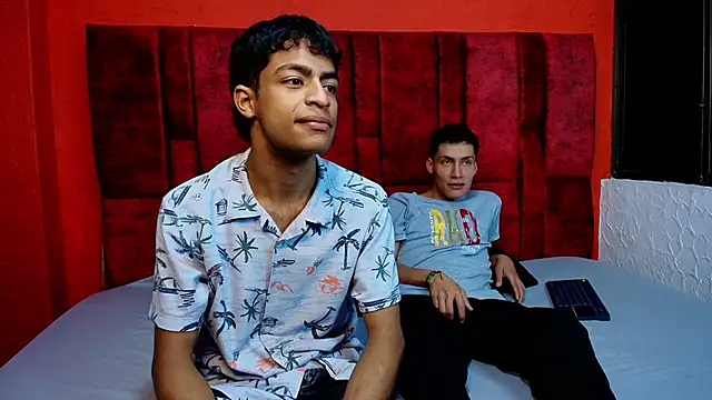 Snapshot of LuckandSamuel chatting on April 2026 02:12:02 AM LuckandSamuel online show from April 2026 02:12:02 AM