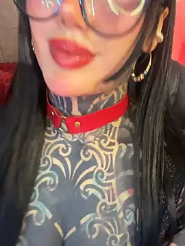 Snapshot of Musedreams chatting on April 2026 01:27:02 AM Musedreams online show from April 2026 01:27:02 AM