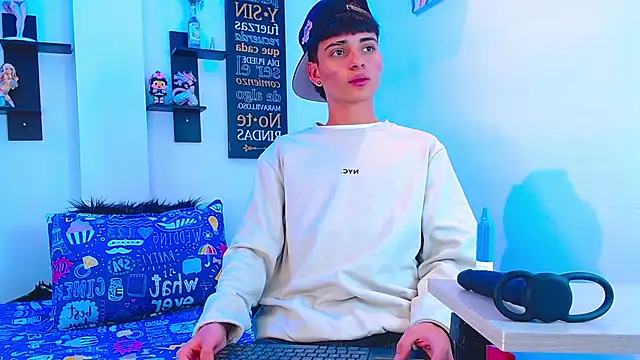 Snapshot of milo_hot_ chatting on April 2026 09:31:01 PM milo hot online show from April 2026 09:31:01 PM