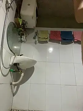 Snapshot of Elisa-a chatting on April 2026 02:28:01 PM Elisa-a online show from April 2026 02:28:01 PM