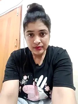 Snapshot of Joya-22 chatting on April 2026 08:31:01 PM Joya-22 online show from April 2026 08:31:01 PM