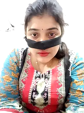 Snapshot of Joya-22 chatting on April 2026 11:31:02 PM Joya-22 online show from April 2026 11:31:02 PM