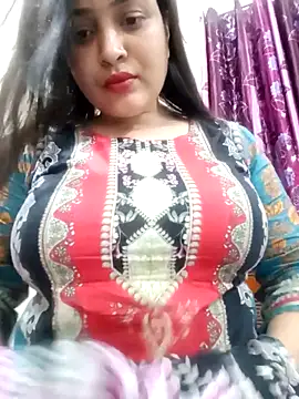 Snapshot of Joya-22 chatting on April 2026 08:31:01 PM Joya-22 online show from April 2026 08:31:01 PM