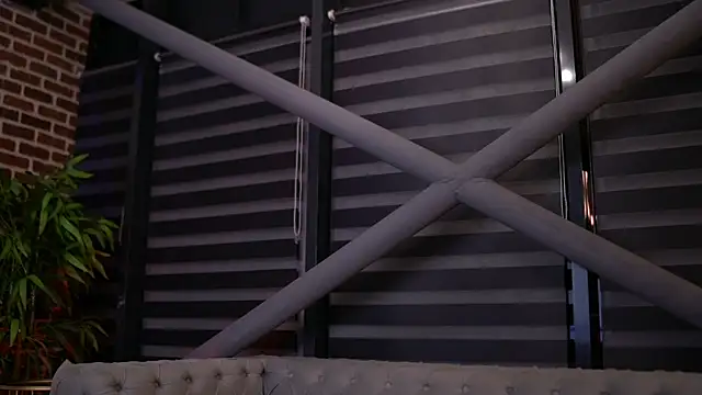 Snapshot of SpicyLeyla chatting on April 2026 05:41:02 PM SpicyLeyla online show from April 2026 05:41:02 PM