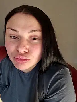 AliceX69 online show from April 2026 04:12:01 PM