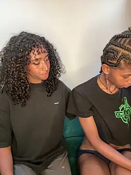 Snapshot of Sun_lynx_Love chatting on April 2026 06:26:01 PM Sun lynx Love online show from April 2026 06:26:01 PM