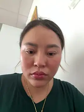 Snapshot of Lina-Naughty chatting on April 2026 08:01:02 AM Lina-Naughty online show from April 2026 08:01:02 AM