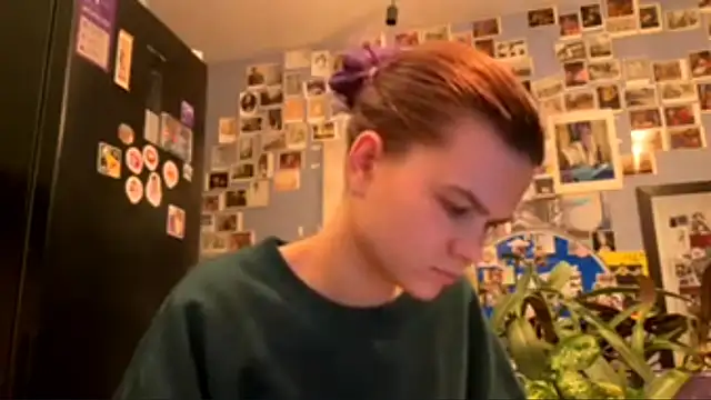 Snapshot of DarylLarrow chatting on March 2026 05:24:02 PM DarylLarrow online show from March 2026 05:24:02 PM