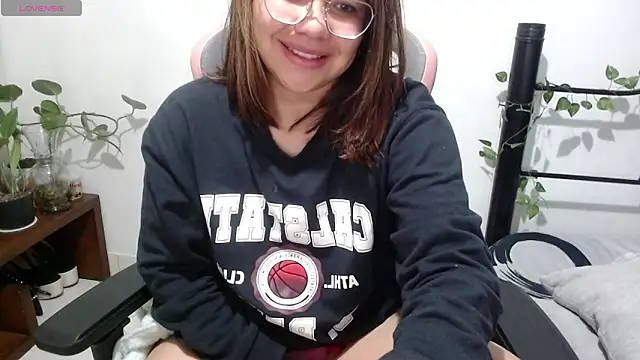 Elfi 333 online show from June 2026 08:27:02 AM