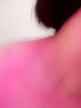 Queen Lola online show from April 2026 02:23:01 PM