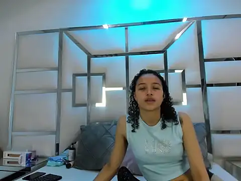 AntonelaBlaze online show from April 2026 03:45:01 AM