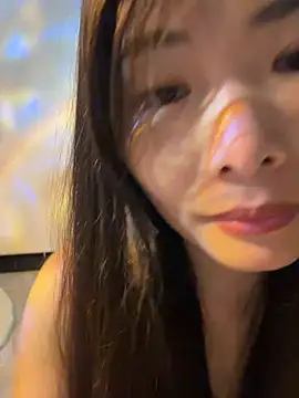 Snapshot of Xiaoyunduo1 chatting on April 2026 06:10:01 PM Xiaoyunduo1 online show from April 2026 06:10:01 PM