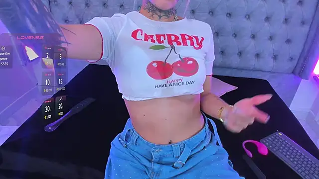 Snapshot of Gyal_Smith chatting on May 2026 03:36:02 AM Gyal Smith online show from May 2026 03:36:02 AM
