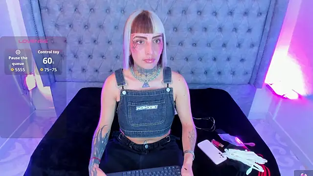 Snapshot of Gyal_Smith chatting on July 2026 12:49:01 AM Gyal Smith online show from July 2026 12:49:01 AM
