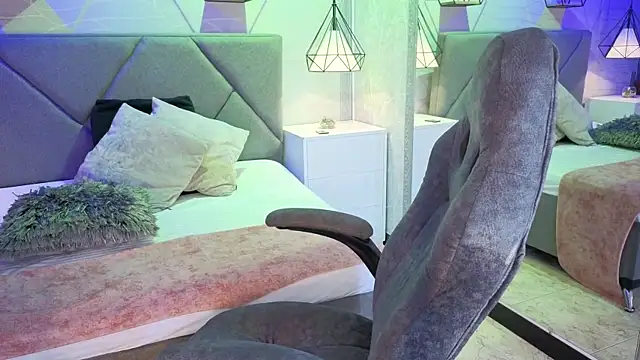 Snapshot of brendasweet10 chatting on April 2026 04:53:01 AM brendasweet10 online show from April 2026 04:53:01 AM