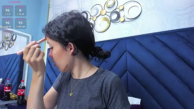 Snapshot of Kaira_luxury chatting on April 2026 03:24:01 AM Kaira luxury online show from April 2026 03:24:01 AM