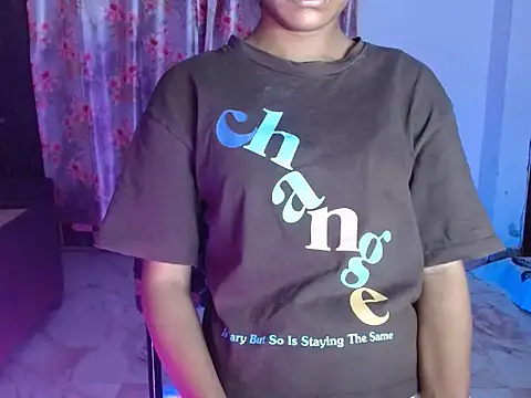 Nora81 online show from May 2026 05:52:01 PM
