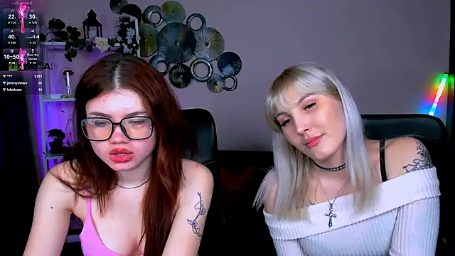 Snapshot of marta_smith1 chatting on April 2026 08:54:02 PM marta smith1 online show from April 2026 08:54:02 PM