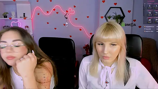 Snapshot of marta_smith1 chatting on April 2026 07:43:01 PM marta smith1 online show from April 2026 07:43:01 PM