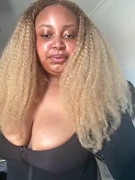 Snapshot of zahiraax chatting on April 2026 03:12:01 PM zahiraax online show from April 2026 03:12:01 PM