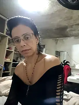 Snapshot of Cristotoza chatting on April 2026 07:45:01 AM Cristotoza online show from April 2026 07:45:01 AM