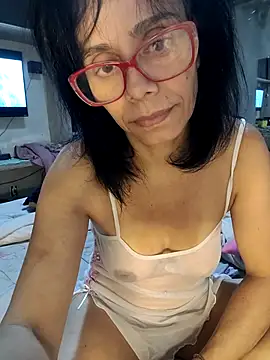 Snapshot of Cristotoza chatting on May 2026 03:59:01 AM Cristotoza online show from May 2026 03:59:01 AM