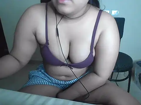 Snapshot of Bitchin_Riya chatting on April 2026 03:31:02 PM Bitchin Riya online show from April 2026 03:31:02 PM