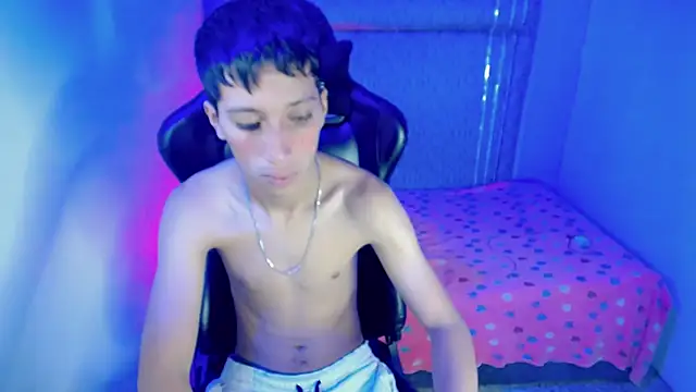 Snapshot of Yei_lee_ chatting on April 2026 03:34:02 AM Yei lee online show from April 2026 03:34:02 AM