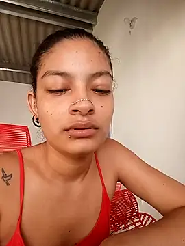 Lyra Siren online show from April 2026 05:21:01 PM