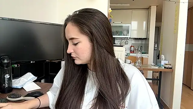 Snapshot of Marry_Stritteded chatting on April 2026 01:45:01 AM Marry Stritteded online show from April 2026 01:45:01 AM