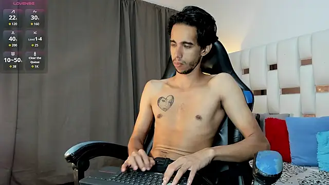 Snapshot of Alessandro_Abruzzo chatting on April 2026 03:24:01 AM Alessandro Abruzzo online show from April 2026 03:24:01 AM