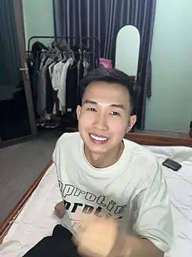 tuanhip online show from April 2026 01:38:02 PM