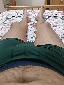 Snapshot of bobo76s chatting on June 2026 04:25:02 AM bobo76s online show from June 2026 04:25:02 AM