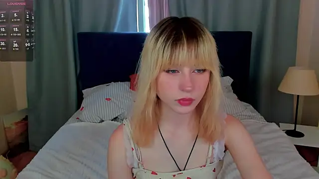 MiaKimiko online show from June 2026 01:39:01 AM