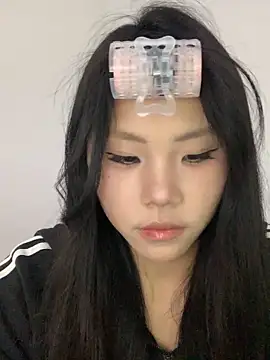 Lina 577 online show from April 2026 06:51:02 AM