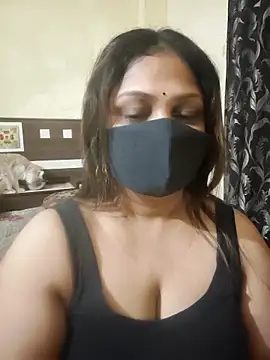 Snapshot of SluttySonam chatting on April 2026 07:58:01 PM SluttySonam online show from April 2026 07:58:01 PM