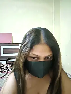 Snapshot of SluttySonam chatting on April 2026 07:02:01 AM SluttySonam online show from April 2026 07:02:01 AM