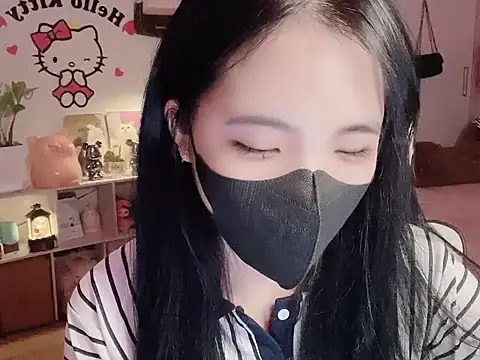 Snapshot of Yua-Rin20 chatting on April 2026 07:47:02 PM Yua-Rin20 online show from April 2026 07:47:02 PM