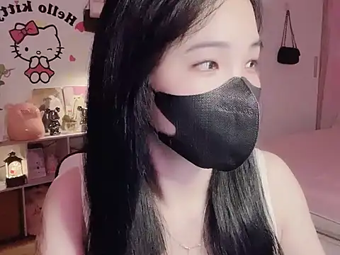 Snapshot of Yua-Rin20 chatting on April 2026 04:35:01 PM Yua-Rin20 online show from April 2026 04:35:01 PM