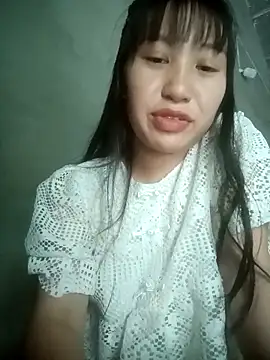 lucynguyen2 online show from April 2026 02:51:02 AM