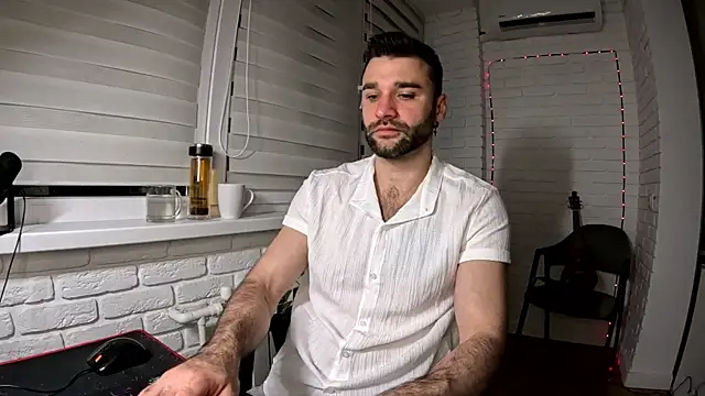 Snapshot of DaddySlava chatting on April 2026 07:09:02 PM DaddySlava online show from April 2026 07:09:02 PM