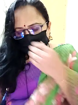 monisha cam online show from April 2026 08:19:01 AM